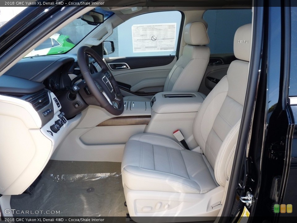 Cocoa/Shale Interior Photo for the 2018 GMC Yukon XL Denali 4WD #123537298