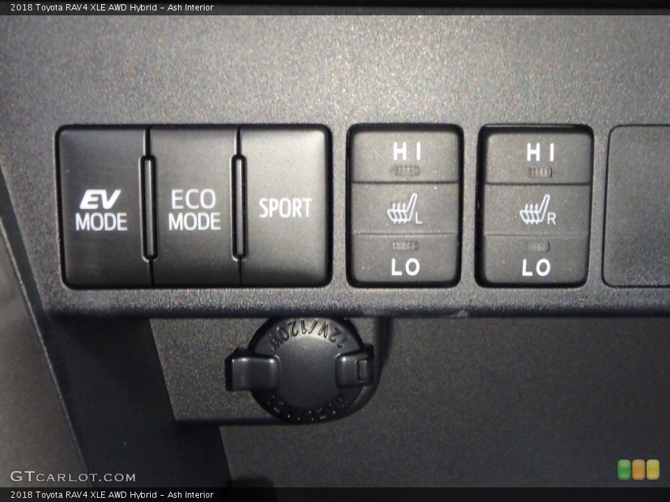 Ash Interior Controls for the 2018 Toyota RAV4 XLE AWD Hybrid #123554716