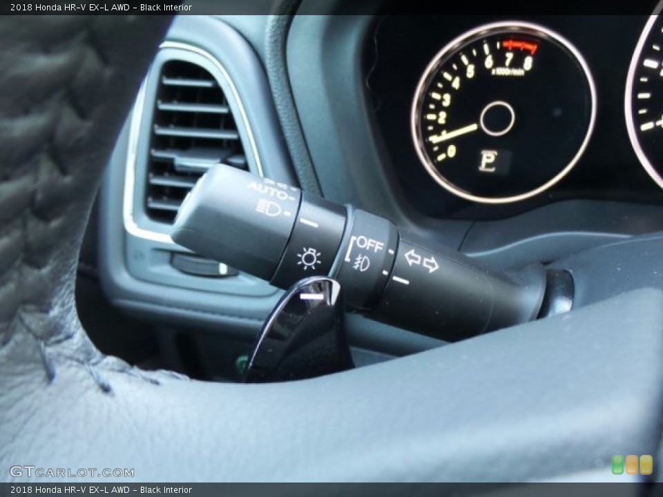 Black Interior Controls for the 2018 Honda HR-V EX-L AWD #123561679