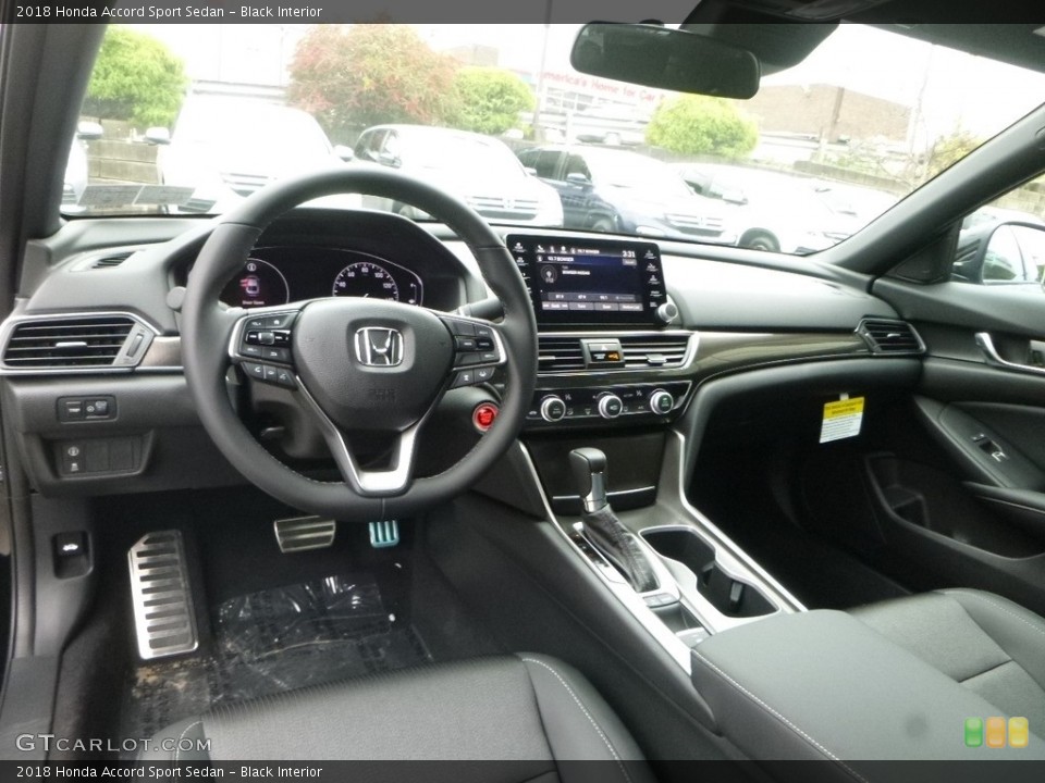 Black Interior Photo for the 2018 Honda Accord Sport Sedan #123570841