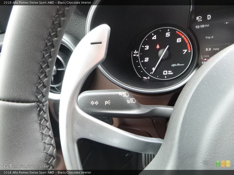 Black/Chocolate Interior Controls for the 2018 Alfa Romeo Stelvio Sport AWD #123573442