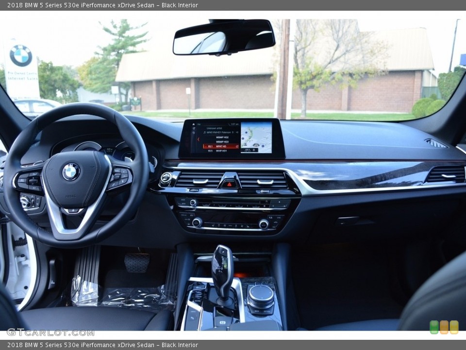 Black Interior Dashboard for the 2018 BMW 5 Series 530e iPerfomance xDrive Sedan #123651709