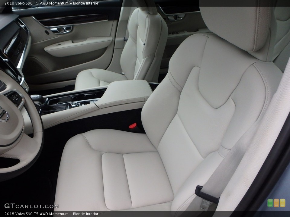Blonde Interior Front Seat for the 2018 Volvo S90 T5 AWD Momentum #123674282