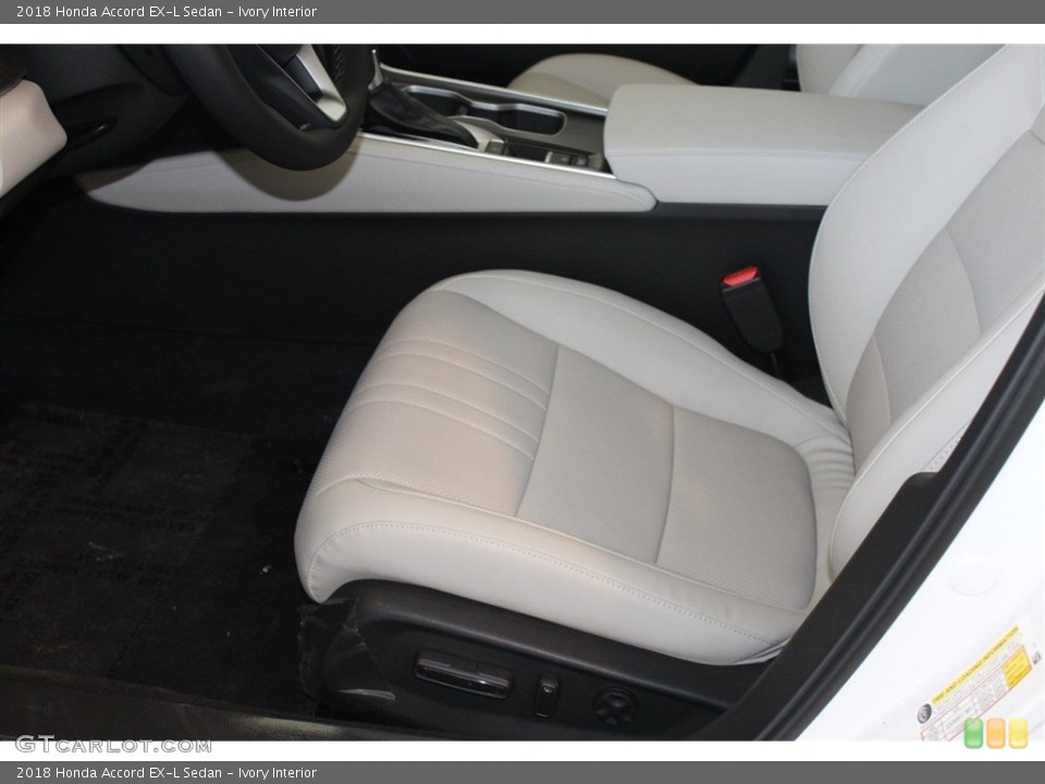 Ivory Interior Front Seat for the 2018 Honda Accord EX-L Sedan #123692735