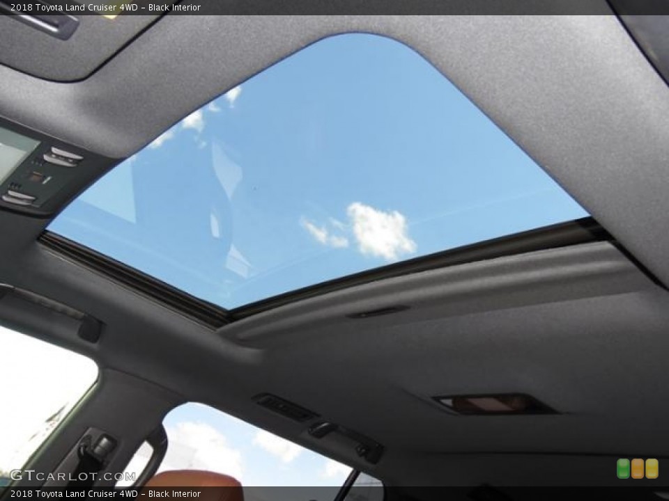 Black Interior Sunroof for the 2018 Toyota Land Cruiser 4WD #123698471