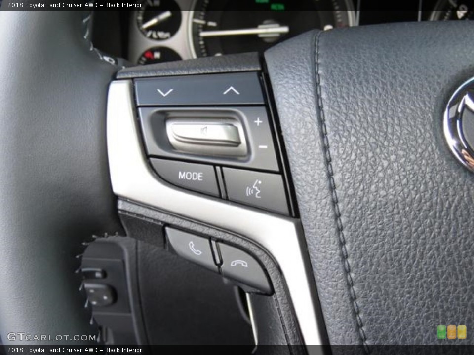 Black Interior Controls for the 2018 Toyota Land Cruiser 4WD #123698492