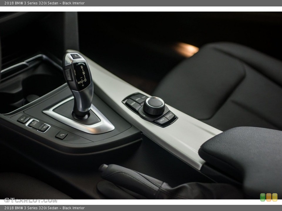 Black Interior Transmission for the 2018 BMW 3 Series 320i Sedan #123703844
