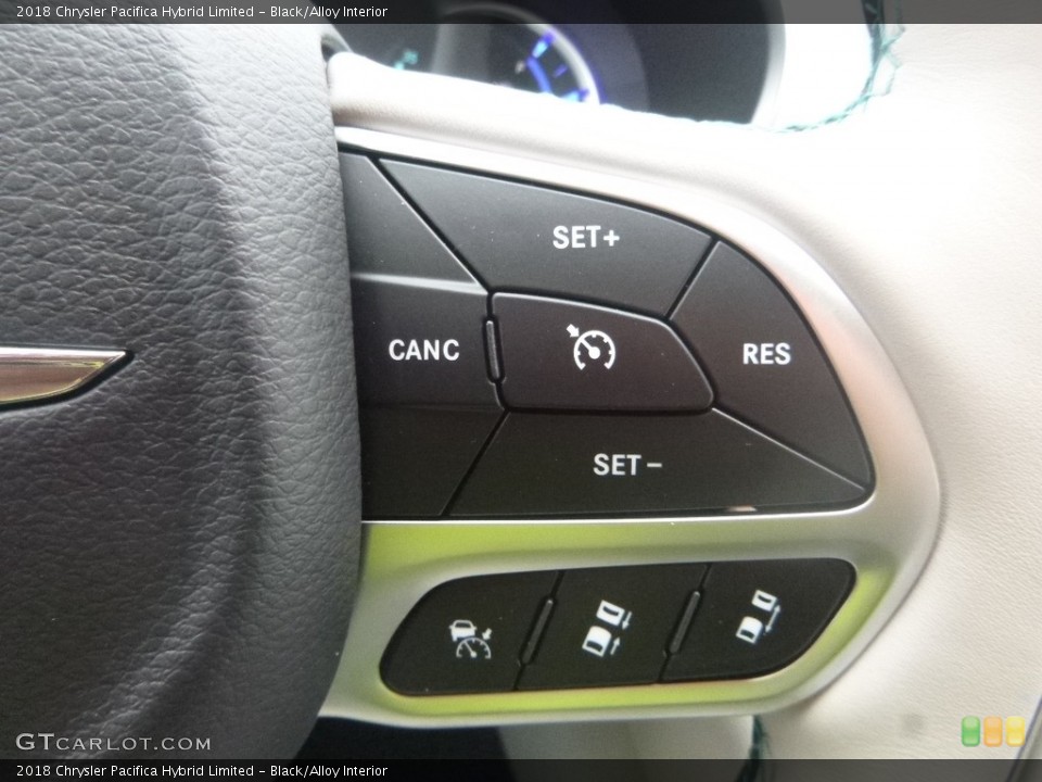 Black/Alloy Interior Controls for the 2018 Chrysler Pacifica Hybrid Limited #123731144