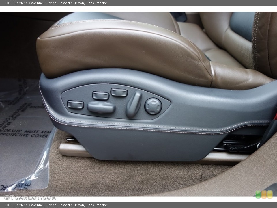 Saddle Brown/Black Interior Controls for the 2016 Porsche Cayenne Turbo S #123741254