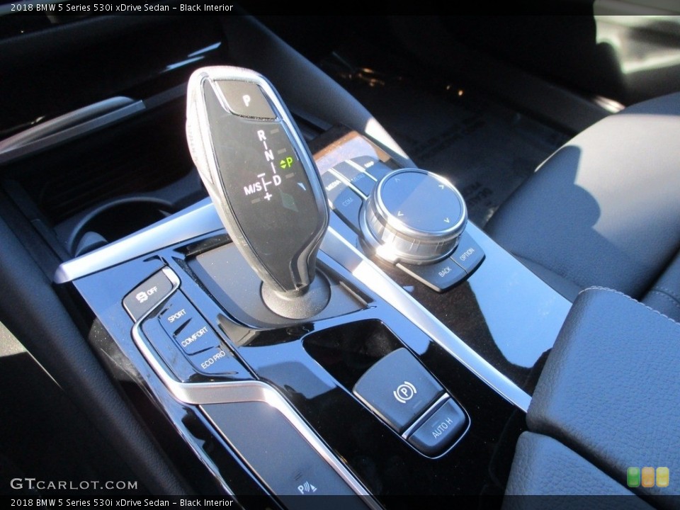 Black Interior Transmission for the 2018 BMW 5 Series 530i xDrive Sedan #123795192