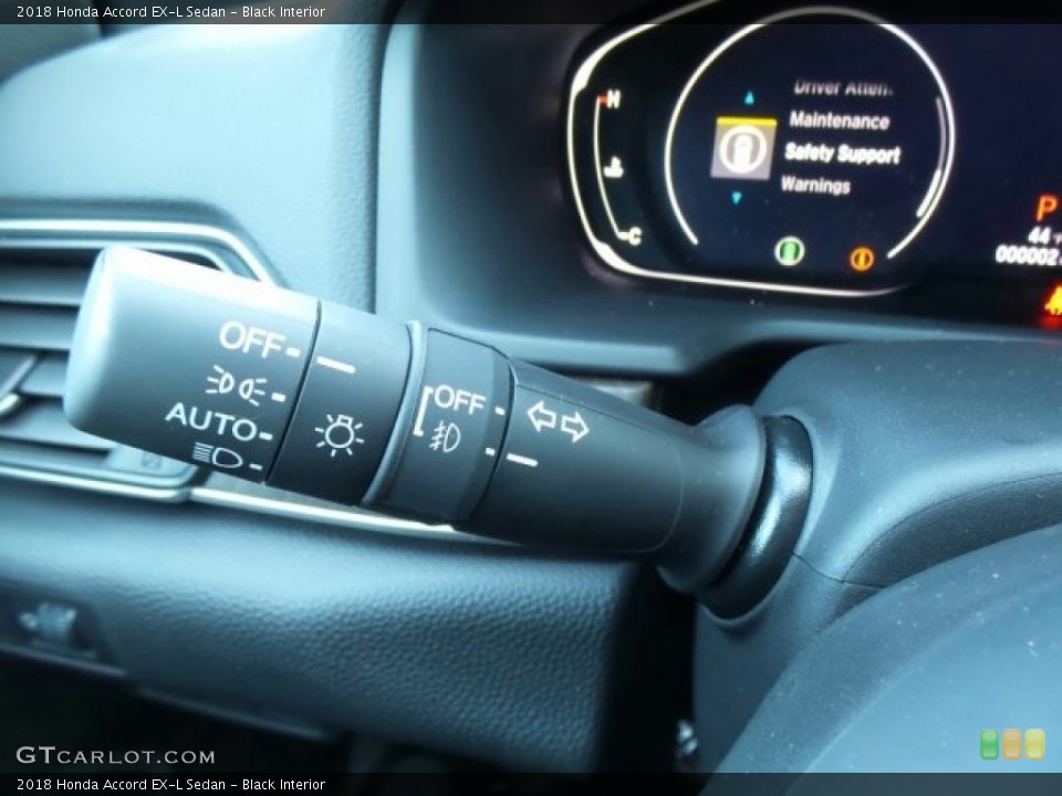 Black Interior Controls for the 2018 Honda Accord EX-L Sedan #123795522