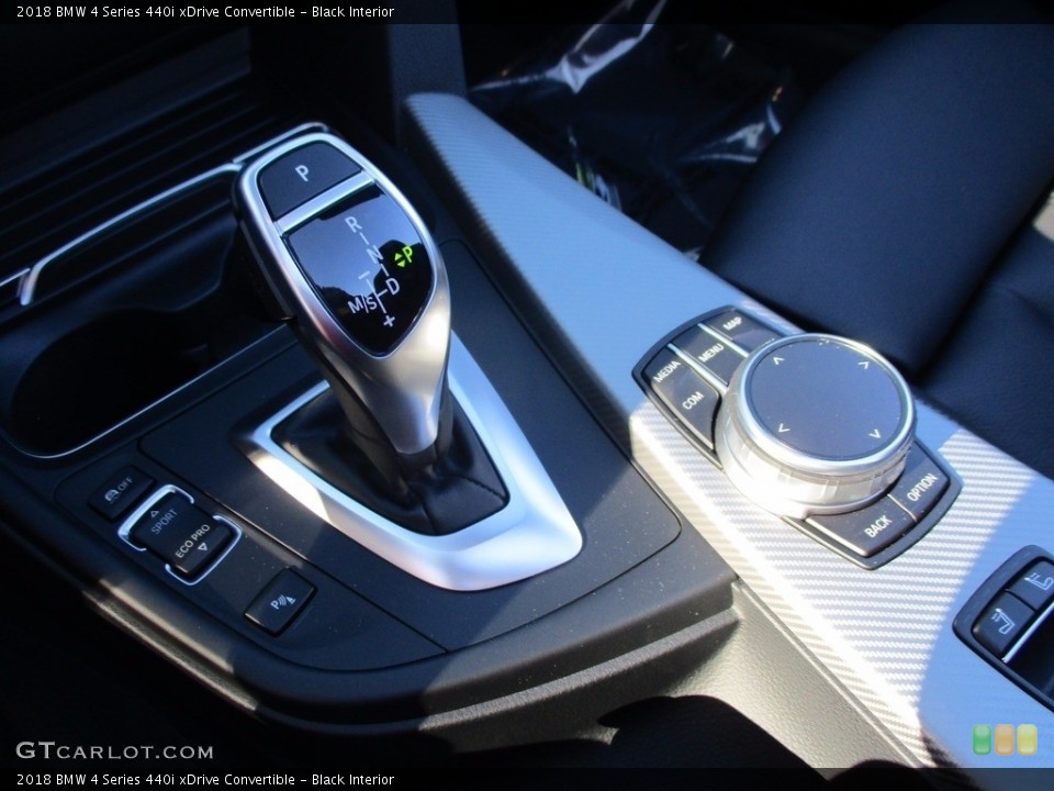 Black Interior Transmission for the 2018 BMW 4 Series 440i xDrive Convertible #123800874