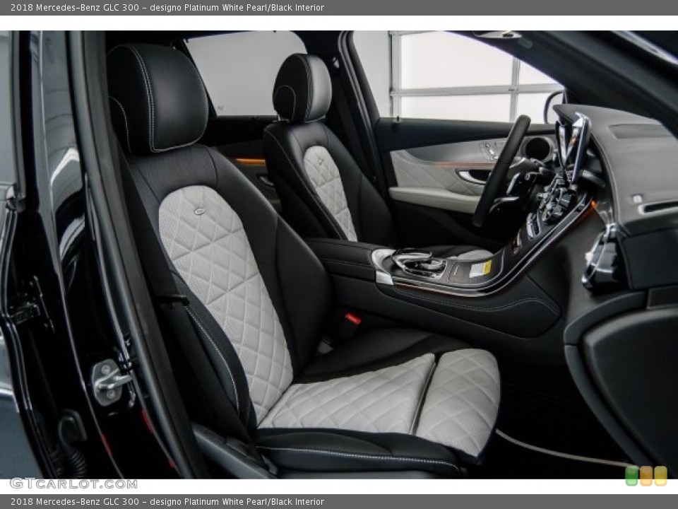 designo Platinum White Pearl/Black Interior Photo for the 2018 Mercedes-Benz GLC 300 #123813198