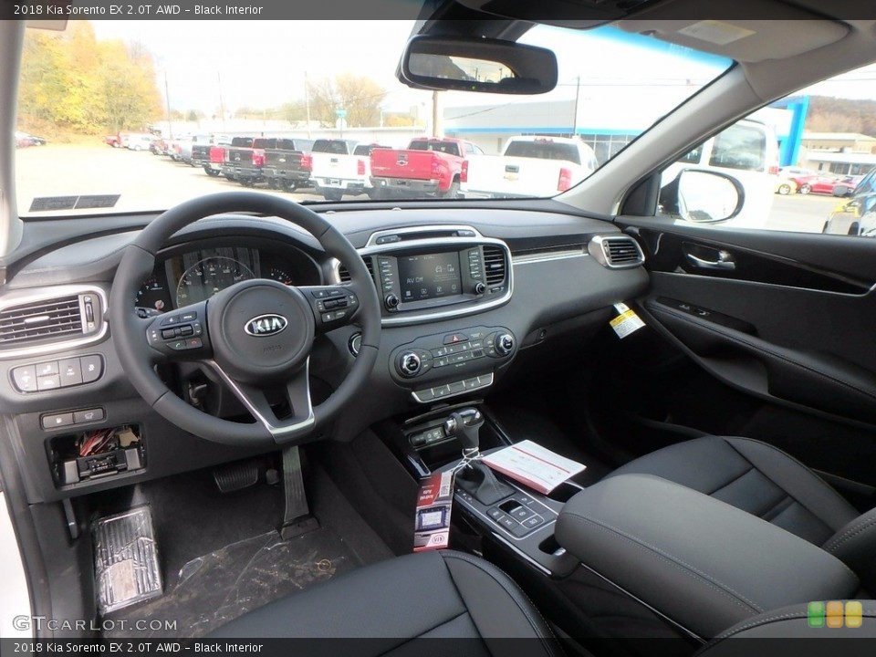 Black Interior Photo for the 2018 Kia Sorento EX 2.0T AWD #123826953