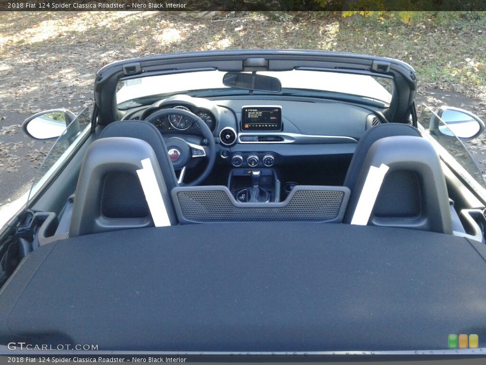 Nero Black Interior Dashboard for the 2018 Fiat 124 Spider Classica Roadster #123868597