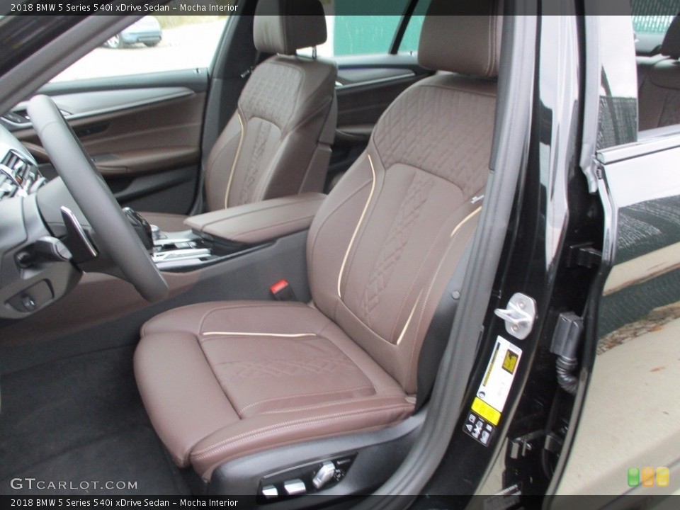 Mocha Interior Photo for the 2018 BMW 5 Series 540i xDrive Sedan #123879226