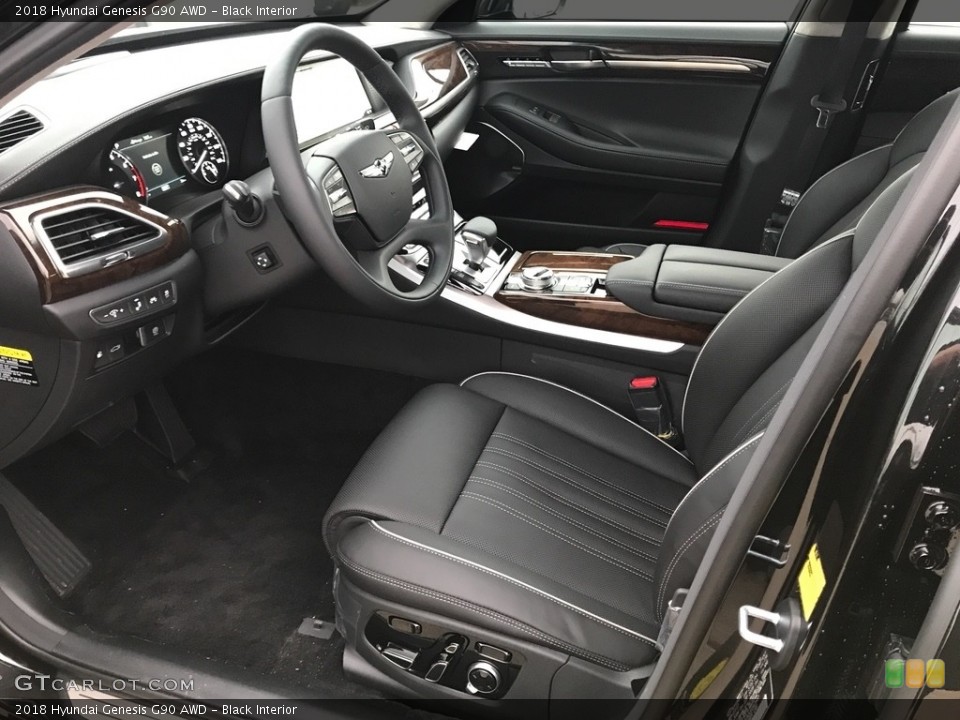 Black Interior Photo for the 2018 Hyundai Genesis G90 AWD #123901700