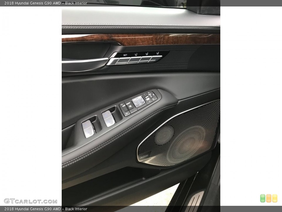Black Interior Door Panel for the 2018 Hyundai Genesis G90 AWD #123901709