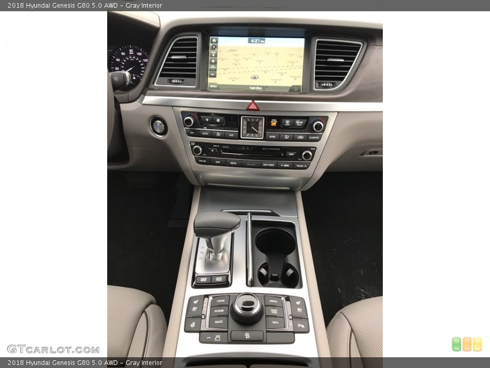Gray Interior Controls for the 2018 Hyundai Genesis G80 5.0 AWD #123902036