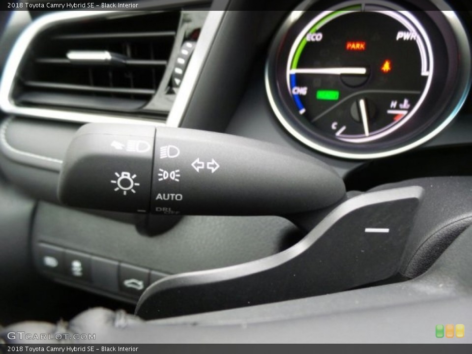 Black Interior Controls for the 2018 Toyota Camry Hybrid SE #123960282