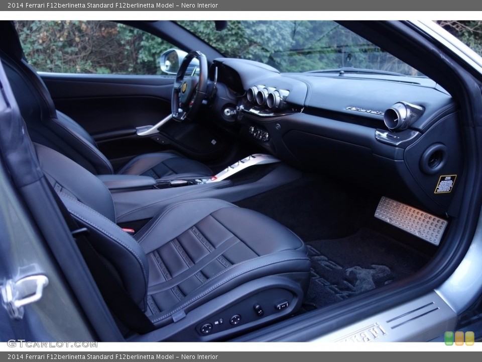 Nero Interior Photo for the 2014 Ferrari F12berlinetta  #123996349
