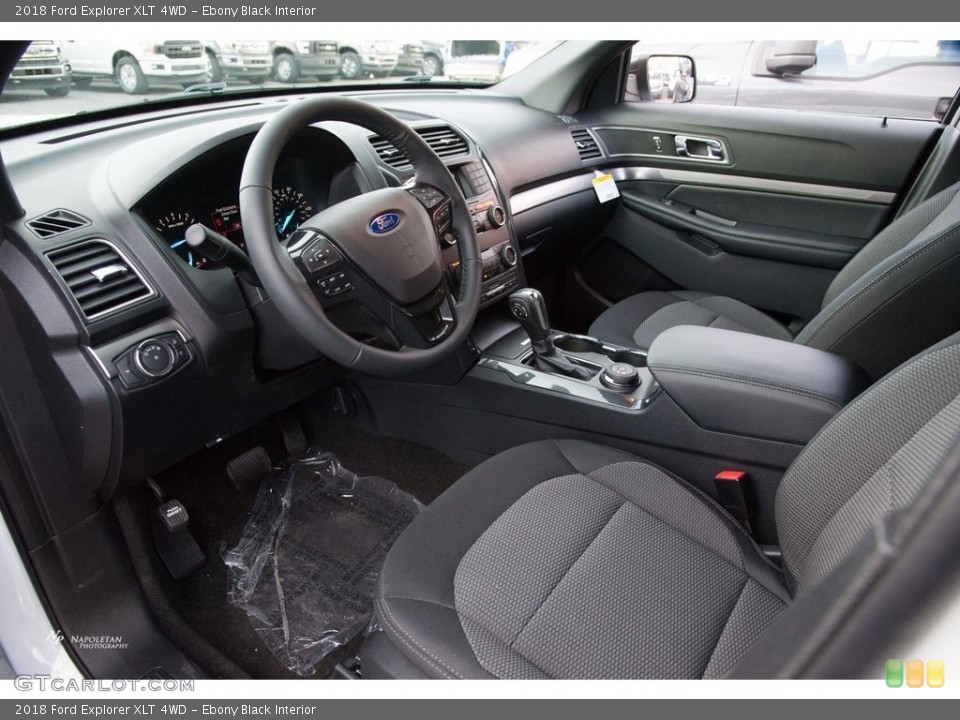 Ebony Black Interior Photo for the 2018 Ford Explorer XLT 4WD #124007863