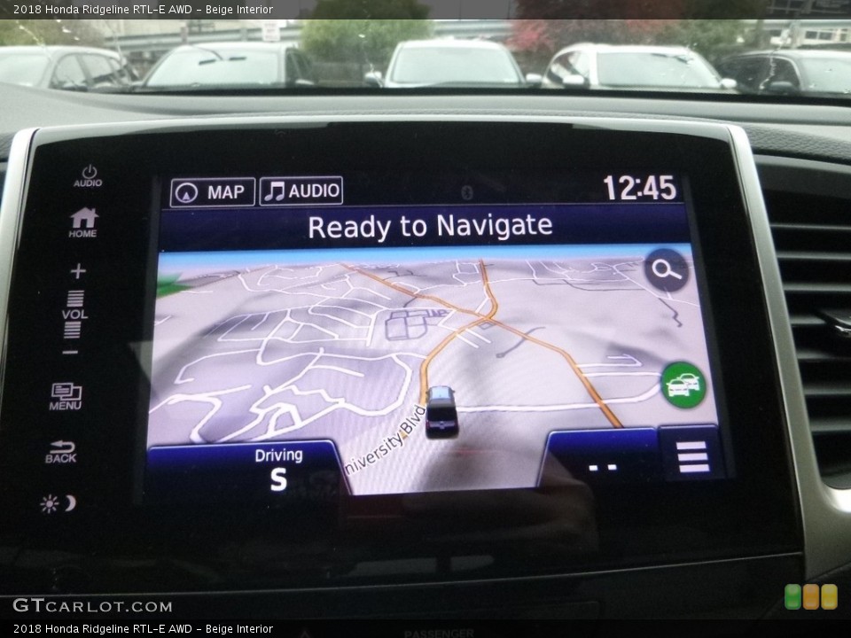 Beige Interior Navigation for the 2018 Honda Ridgeline RTL-E AWD #124026676