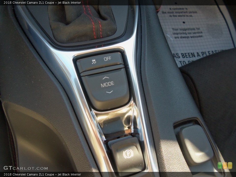 Jet Black Interior Controls for the 2018 Chevrolet Camaro ZL1 Coupe #124065485