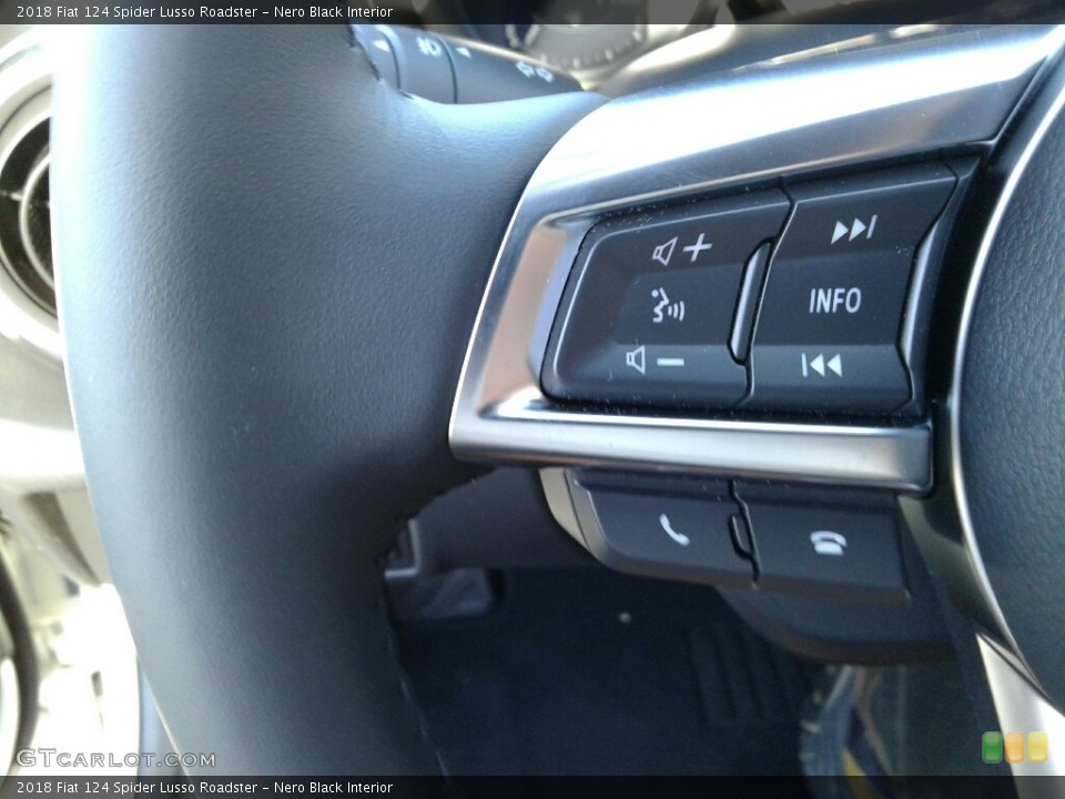 Nero Black Interior Controls for the 2018 Fiat 124 Spider Lusso Roadster #124112944