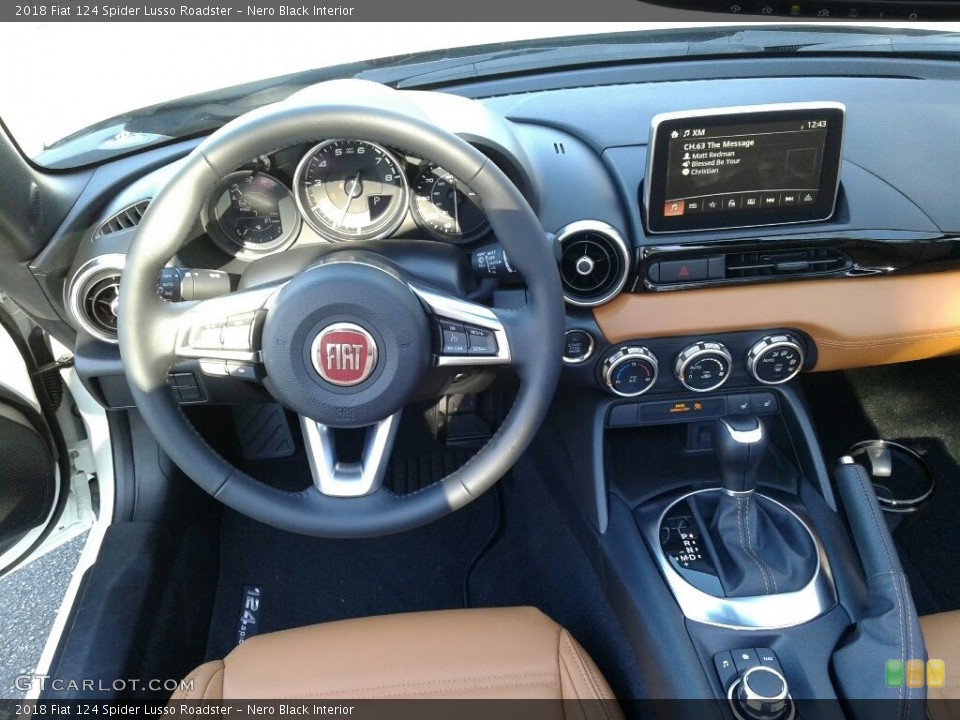 Nero Black Interior Dashboard for the 2018 Fiat 124 Spider Lusso Roadster #124113187