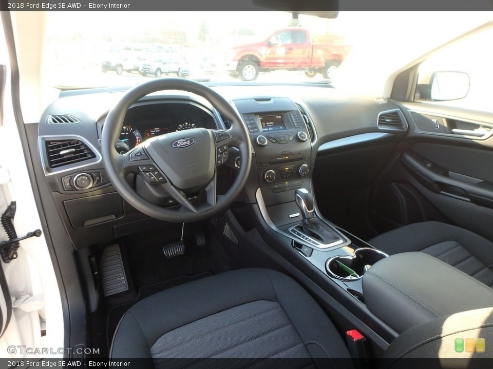 Ebony Interior Photo for the 2018 Ford Edge SE AWD #124123186