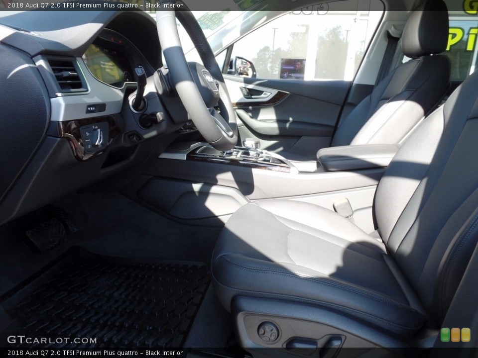 Black Interior Front Seat for the 2018 Audi Q7 2.0 TFSI Premium Plus quattro #124155419