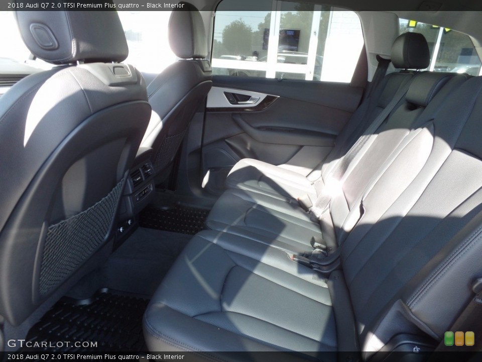 Black Interior Rear Seat for the 2018 Audi Q7 2.0 TFSI Premium Plus quattro #124155464