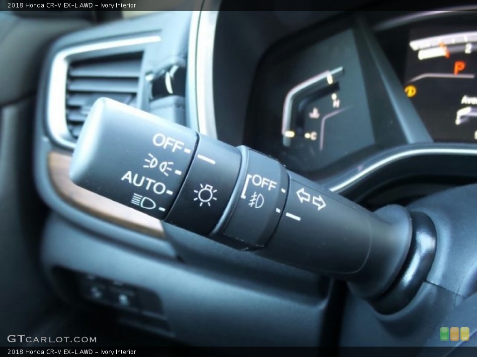 Ivory Interior Controls for the 2018 Honda CR-V EX-L AWD #124158911