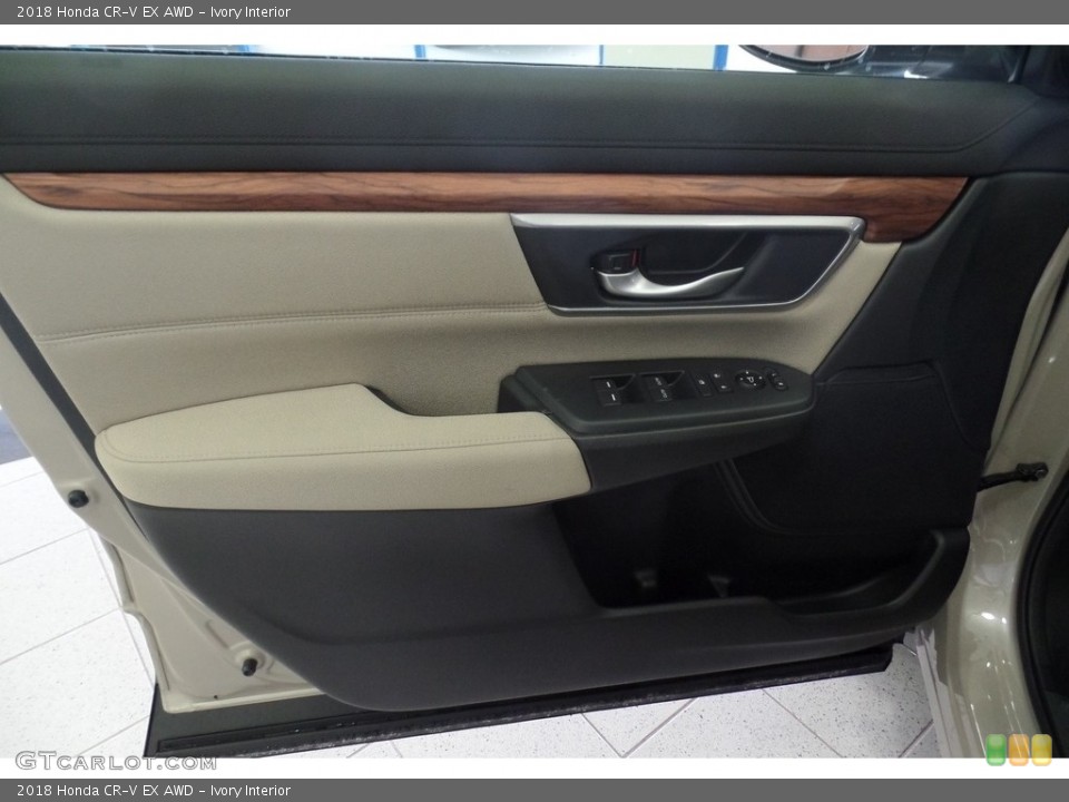 Ivory Interior Door Panel for the 2018 Honda CR-V EX AWD #124201565