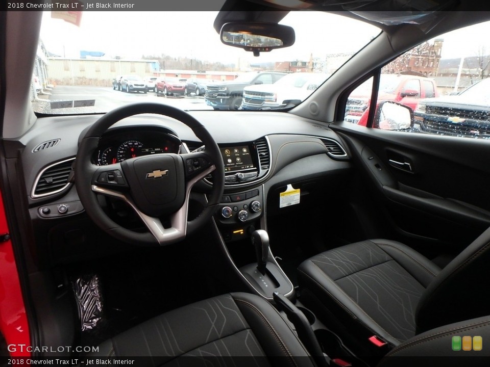 Jet Black Interior Photo for the 2018 Chevrolet Trax LT #124257017