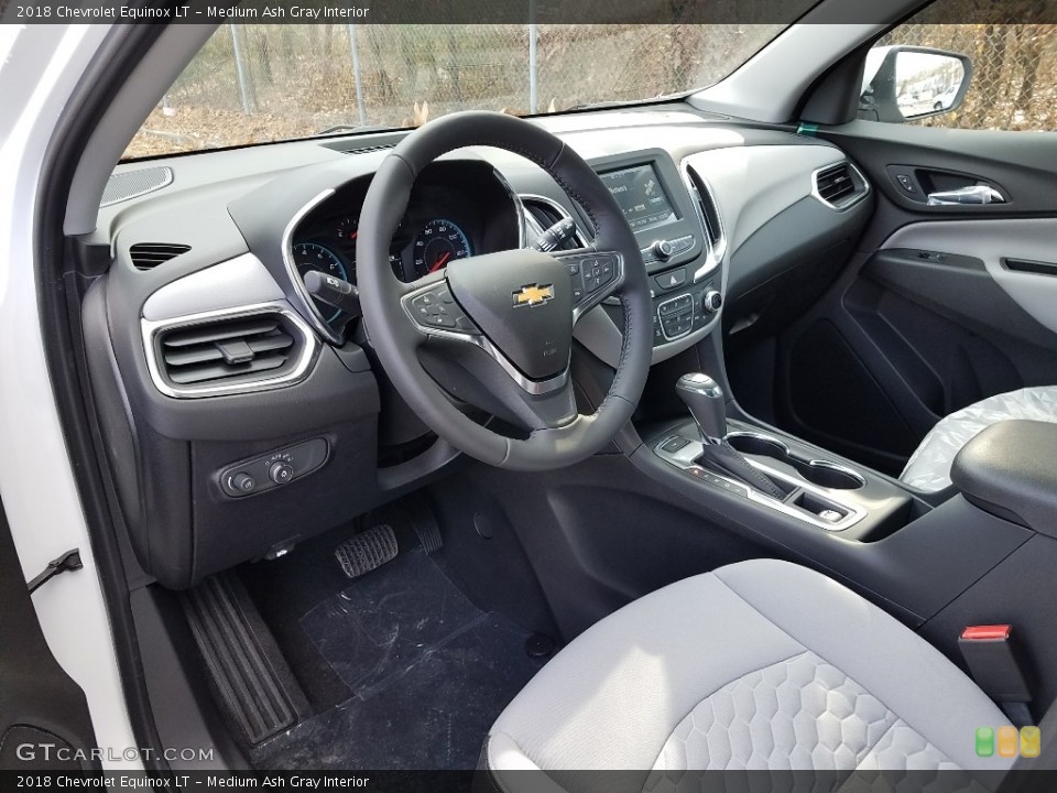 Medium Ash Gray 2018 Chevrolet Equinox Interiors