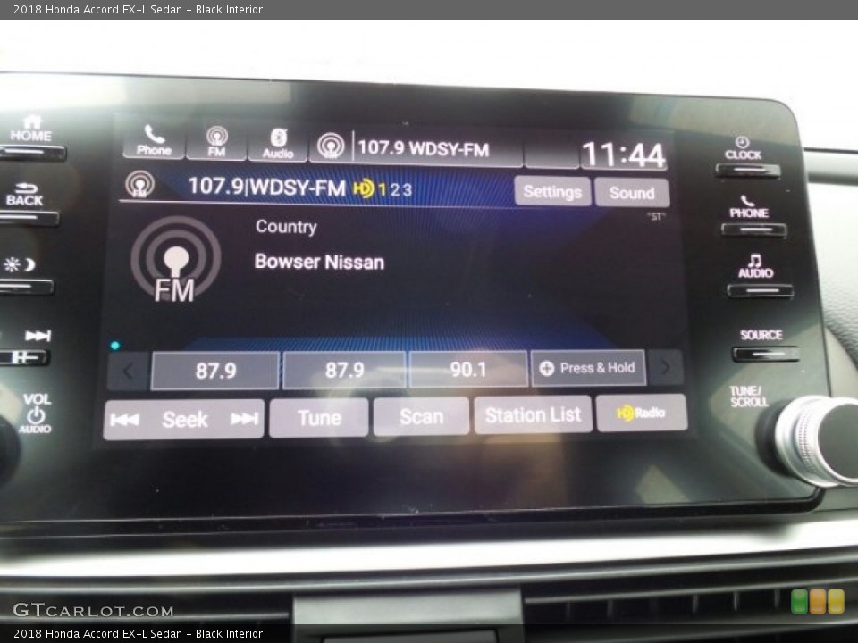 Black Interior Audio System for the 2018 Honda Accord EX-L Sedan #124282803