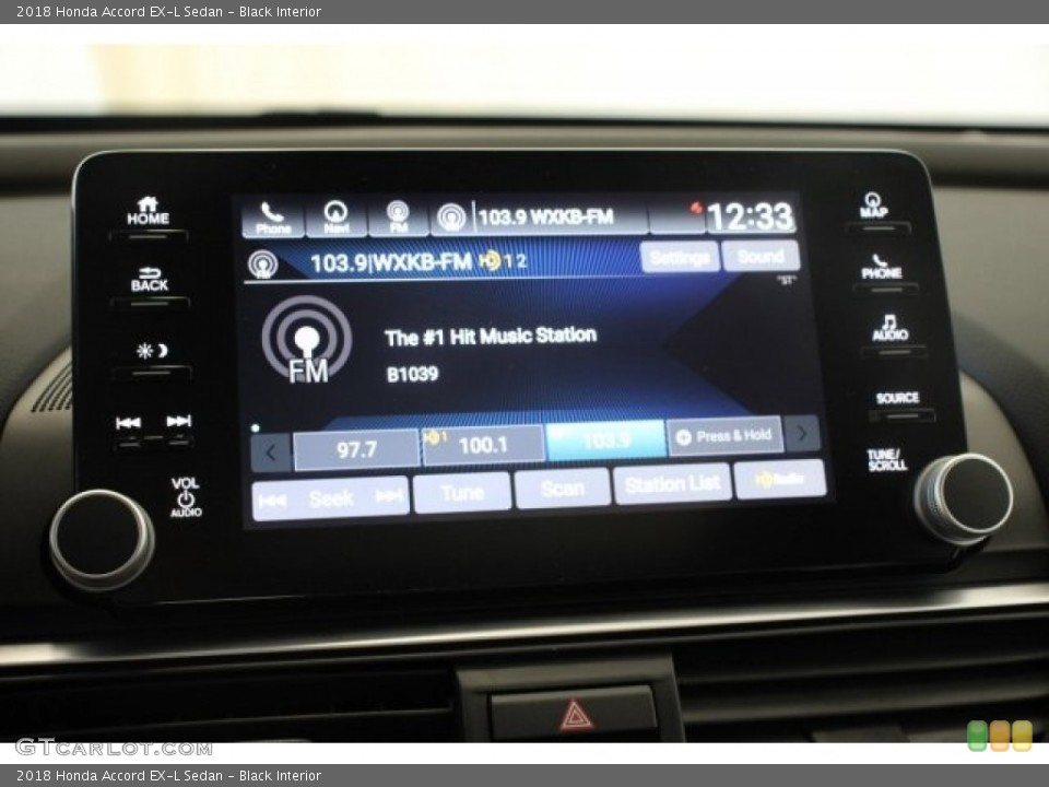 Black Interior Controls for the 2018 Honda Accord EX-L Sedan #124301943