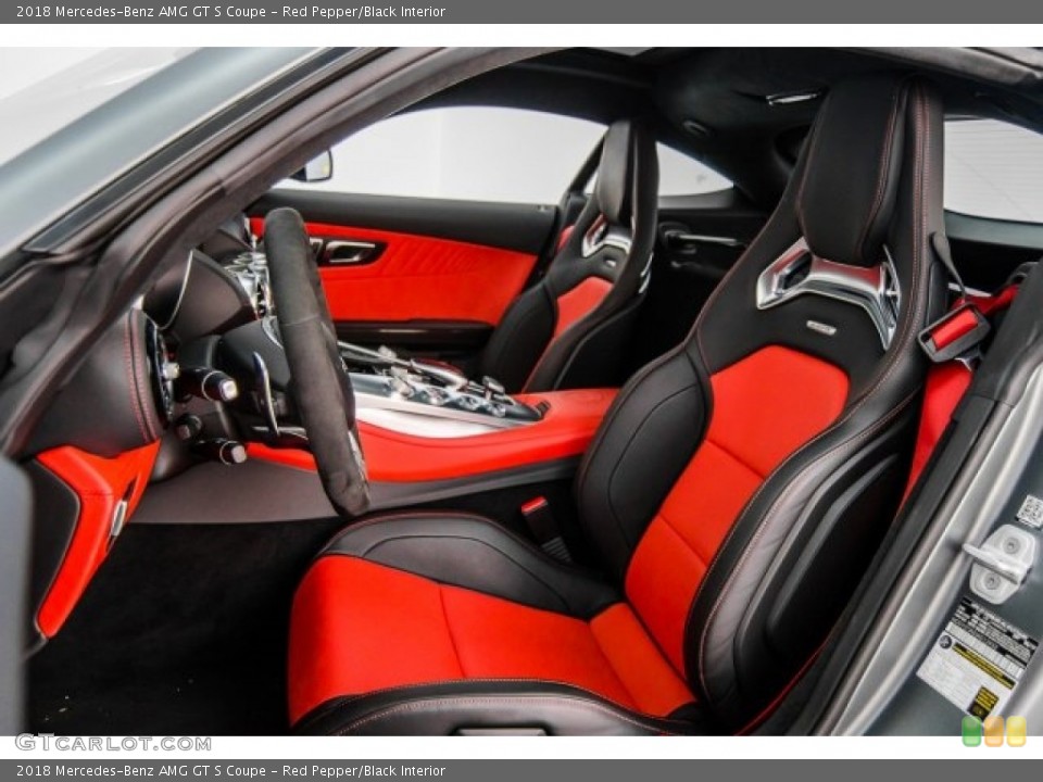 Red Pepper/Black Interior Photo for the 2018 Mercedes-Benz AMG GT S Coupe #124321379