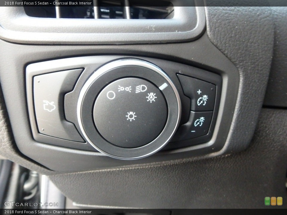 Charcoal Black Interior Controls for the 2018 Ford Focus S Sedan #124321631