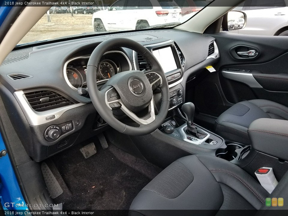 Black Interior Photo for the 2018 Jeep Cherokee Trailhawk 4x4 #124380543
