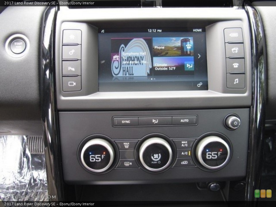 Ebony/Ebony Interior Controls for the 2017 Land Rover Discovery SE #124413719