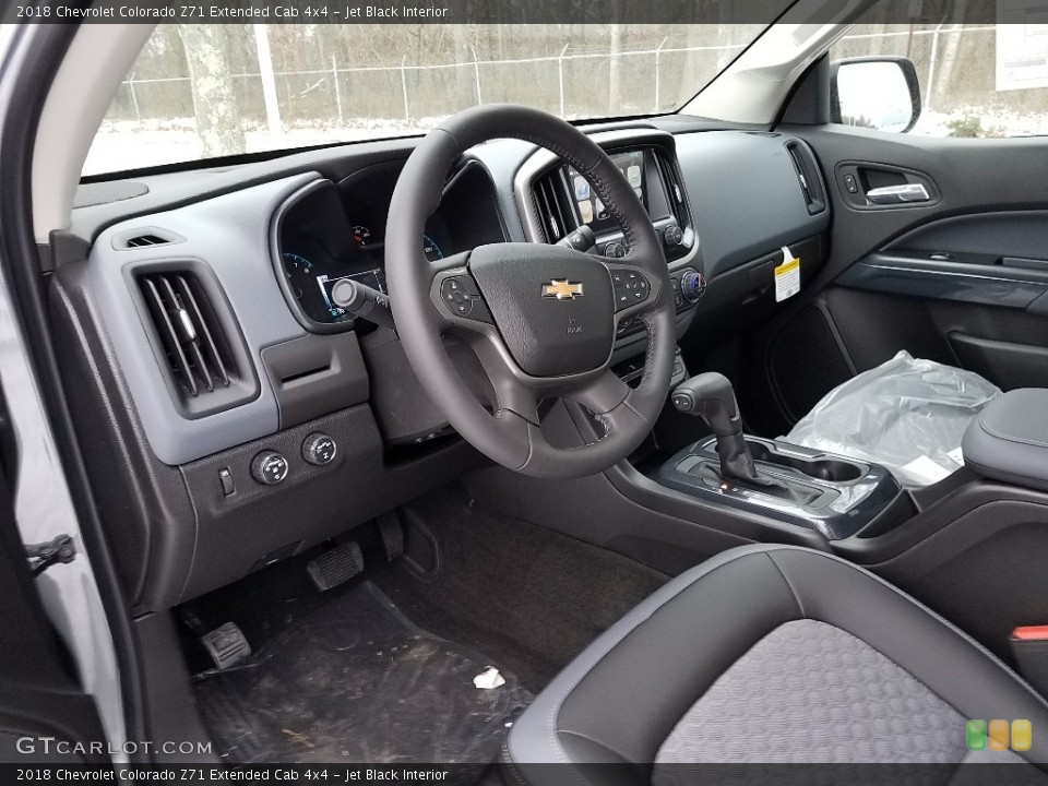 Jet Black Interior Photo for the 2018 Chevrolet Colorado Z71 Extended Cab 4x4 #124428460