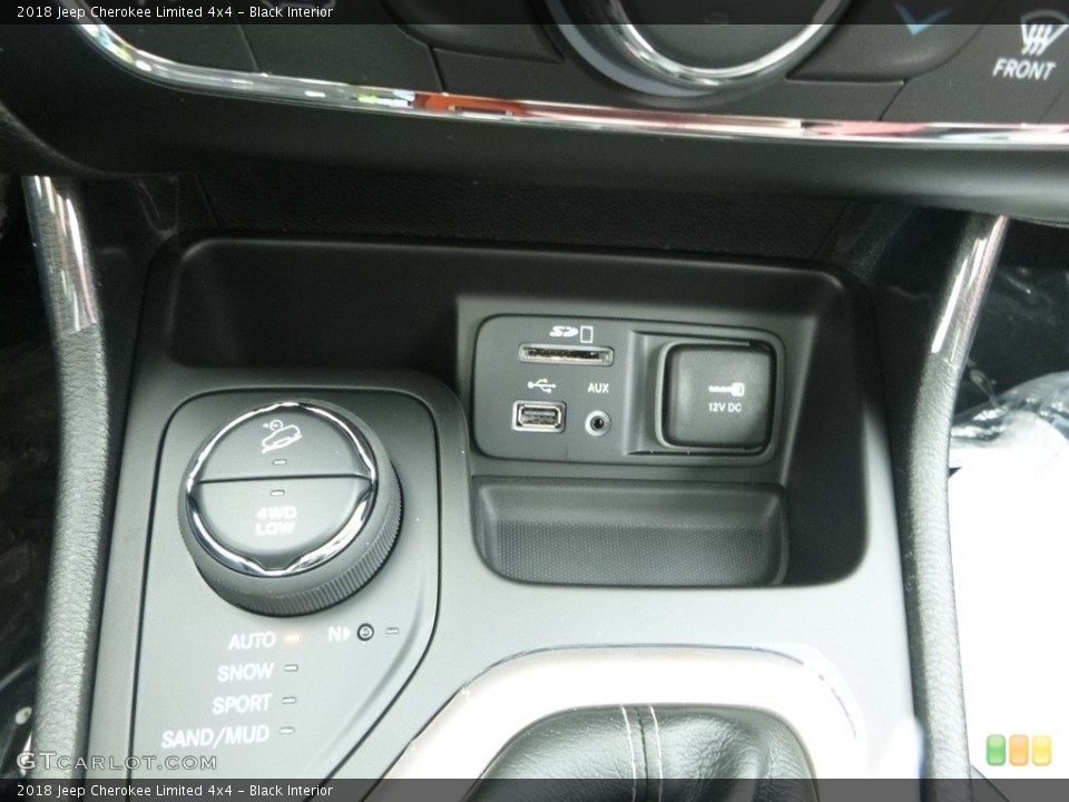 Black Interior Controls for the 2018 Jeep Cherokee Limited 4x4 #124438153