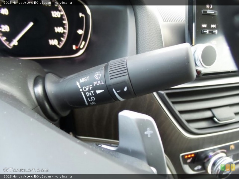 Ivory Interior Controls for the 2018 Honda Accord EX-L Sedan #124537882