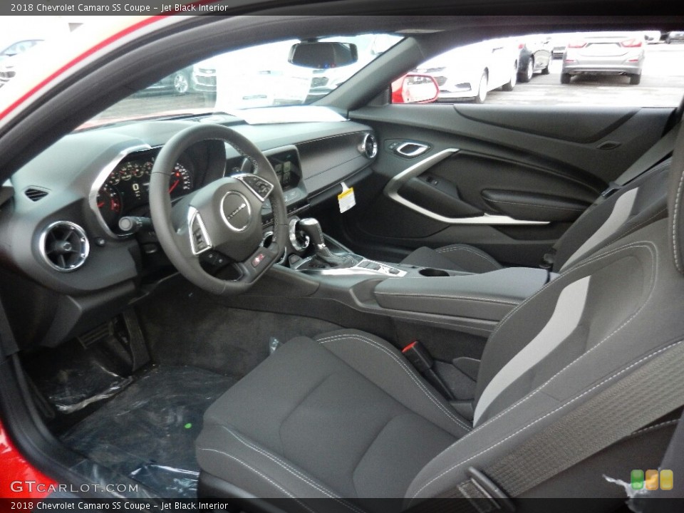 Jet Black Interior Photo for the 2018 Chevrolet Camaro SS Coupe #124546246