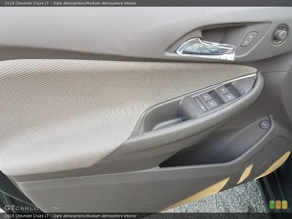 Dark Atmosphere/Medium Atmosphere Interior Door Panel for the 2018 Chevrolet Cruze LT #124605985