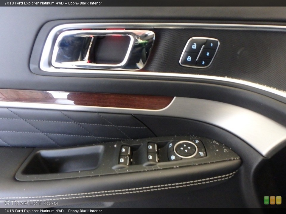 Ebony Black Interior Door Panel for the 2018 Ford Explorer Platinum 4WD #124630975