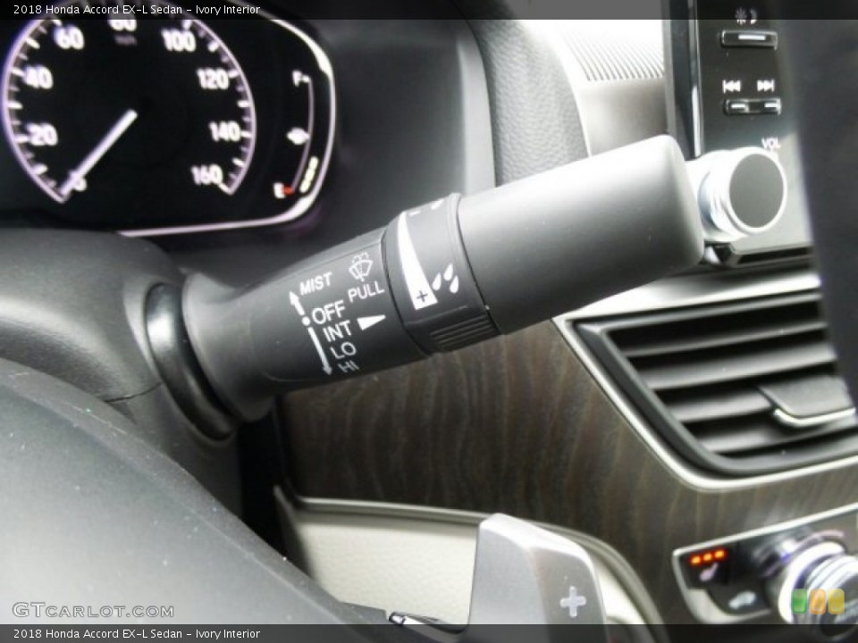 Ivory Interior Controls for the 2018 Honda Accord EX-L Sedan #124665598
